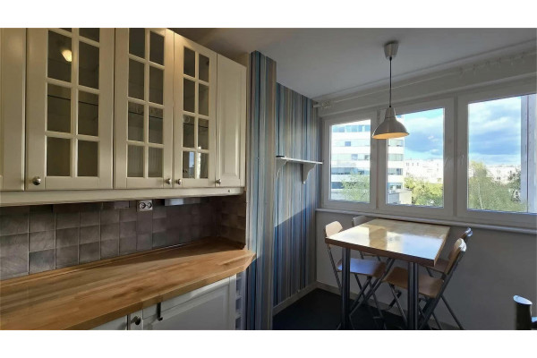 Warszawa, Mokotów, Wierzbno, al. Niepodległości, 3 pokojowe 2 min do metra Wierzbno,  miejsce parkingowe