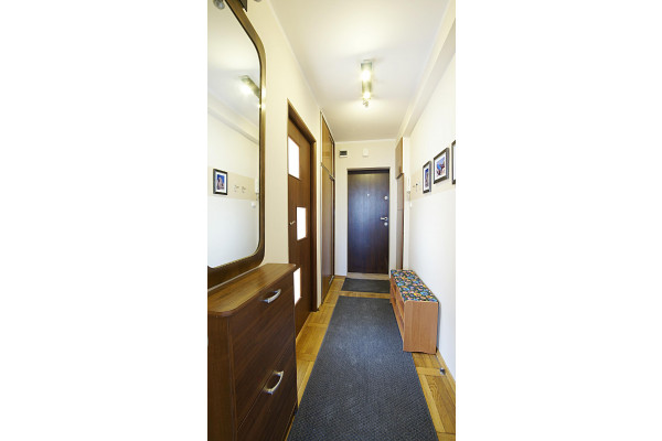 Warszawa, Mokotów, Wierzbno, al. Niepodległości, 3 pokojowe 2 min do metra Wierzbno,  miejsce parkingowe