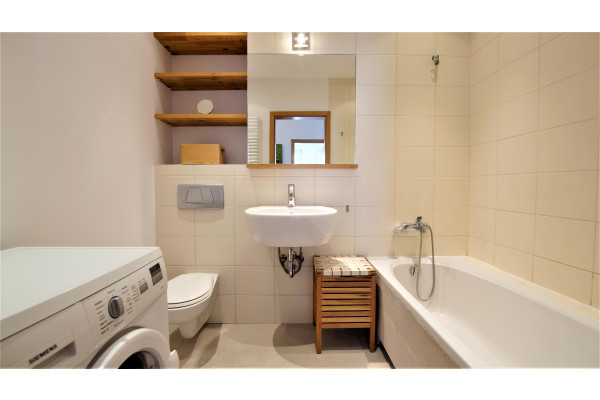 Warszawa, Ursynów, Stefana Dembego, Kabaty, blisko lasu, stacja metra ok. 7 min.