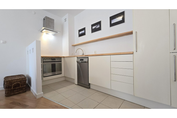 Warszawa, Ursynów, Stefana Dembego, Kabaty, blisko lasu, stacja metra ok. 7 min.