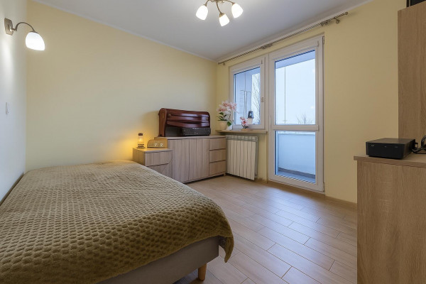 Warszawa, Praga-Południe, Ostrobramska, Jasne 2 pok z loggią i oknami w kuchni i łazience ,Grochów