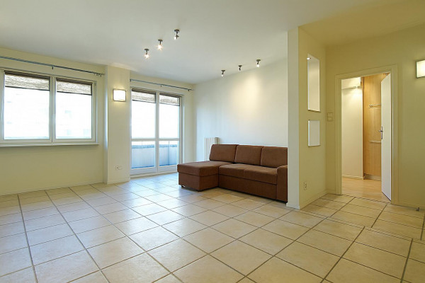 Warszawa, Ursynów, Wańkowicza, 2-pokojowe mieszkanie przy Parku Przy Bażantarni, Kabaty