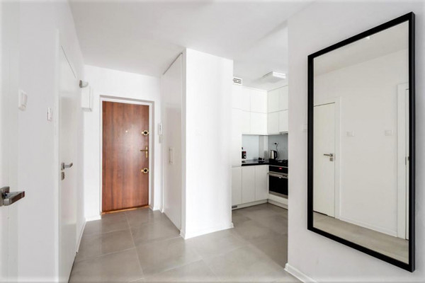 Warszawa, Śr&oacute;dmieście, Zgoda, 2 pokoje, ul. Zgoda 12,  widok na PKiN, balkon, kom&oacute;rka