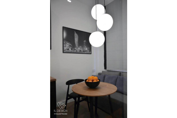 Warszawa, Śr&oacute;dmieście, Mir&oacute;w, Sienna, Sienna 89, z miejscem post. na zamykanym podw&oacute;rzu.