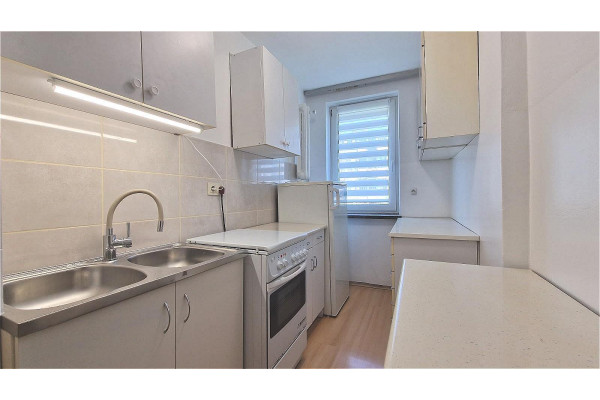 Warszawa, Bielany, Wawrzyszew, Szekspira, 3 pokoje, osobna kuchnia, 5 min do metra.