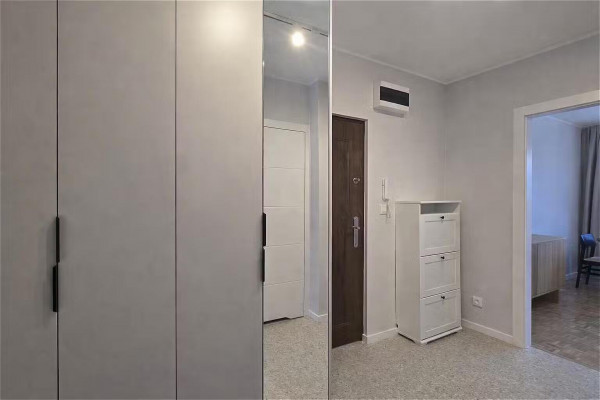 Warszawa, Ursyn&oacute;w, Henryka Raabego, 2 pokoje przy metrze Natolin,  ostatnie piętro, po generalnym remoncie