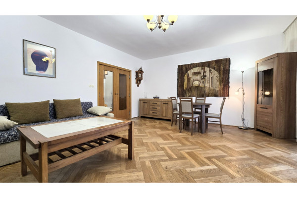 Warszawa, Mokot&oacute;w, Sadyba, Sobolewska, Część segmentu na Sadybie &ndash; dla pary lub rodziny!