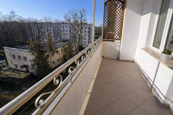 Warszawa, Mokot&oacute;w, Bachmacka, Stary Mokot&oacute;w | 86,79 m&sup2; | ostatnie piętro | cegła | cisza i zieleń