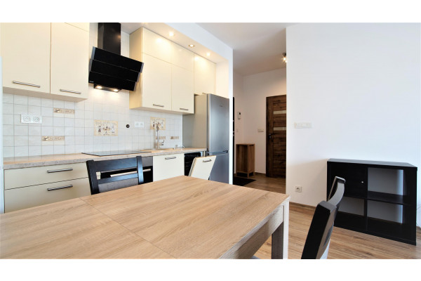 Warszawa, Mokot&oacute;w, Służewiec, Tolkiena, 2 pokoje 40 m&sup2; | Mokot&oacute;w Służewiec | balkon | garaż