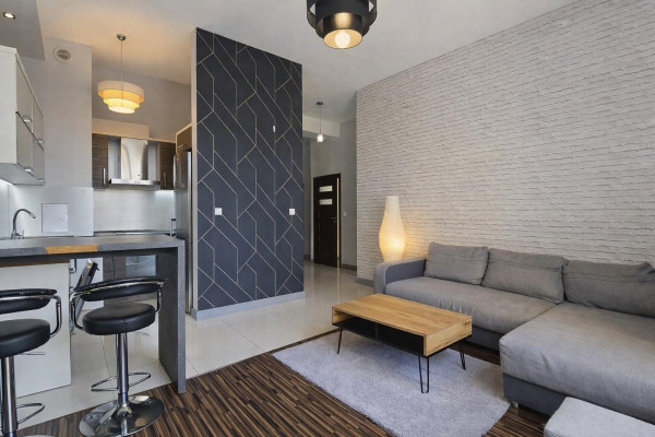 Warszawa, Praga-P&oacute;łnoc, św. Wincentego, 3 pokoje | wys. 3,25 m | dwustronne | garaż | 2010