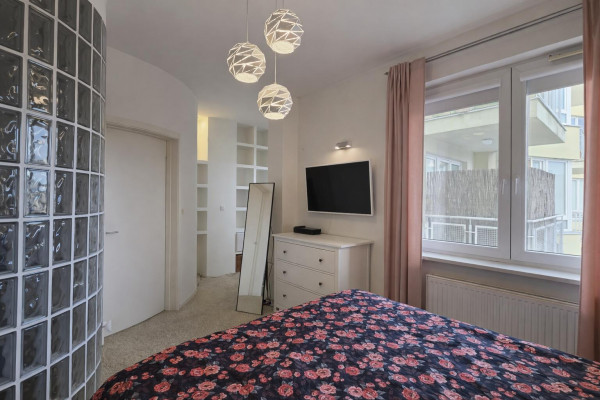 Warszawa, Ursyn&oacute;w, Melchiora Wańkowicza, 3 pokoje (pok&oacute;j dzienny, sypialnia + gabinet) | 61,7 m&sup2; | metro Kabaty