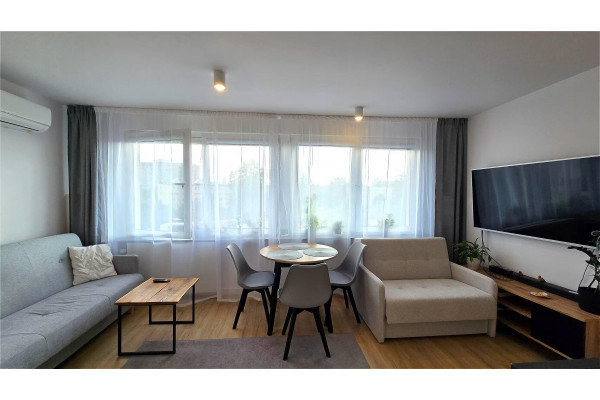 warszawski, Bielany, Warszawa, Szegedyńska, Kawalerka po  generalnym remoncie,  blisko AWF