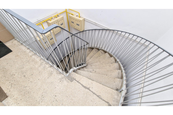 warszawski, Bielany, Warszawa, Szegedyńska, Kawalerka po  generalnym remoncie,  blisko AWF