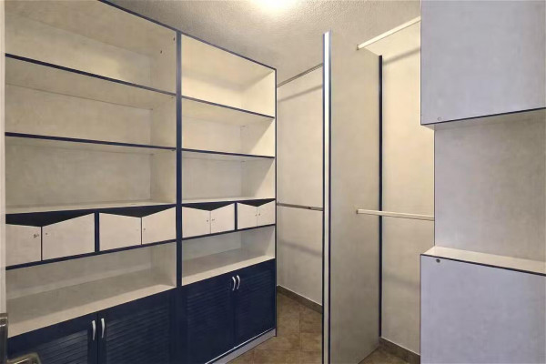 Warszawa, Mokot&oacute;w, Pułku Baszta, Mokot&oacute;w | 94 m&sup2; | 4 pokoje | kominek | 3 balkony | garaż w cenie