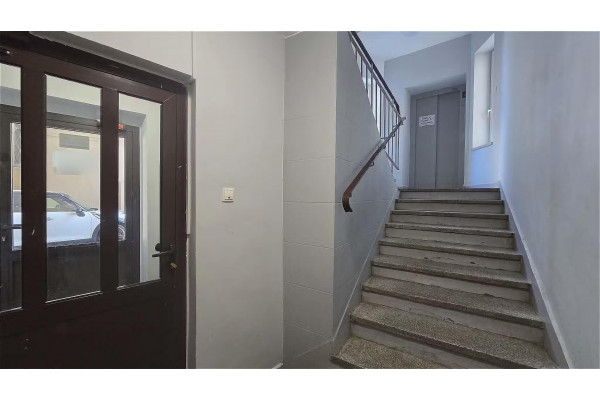 Warszawa, Mokot&oacute;w, Pułku Baszta, Mokot&oacute;w | 94 m&sup2; | 4 pokoje | kominek | 3 balkony | garaż w cenie