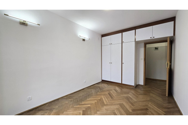 warszawski, Mokot&oacute;w, Warszawa, Sobolewska, Część segmentu na Sadybie &ndash; dla pary, rodziny 2+1