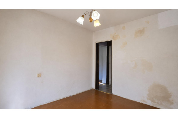 Warszawa, Praga-Południe, Ostrobramska, 2 pokoje,  36,31 m&sup2;,  balkon , łazienka z oknem, do remontu, Groch&oacute;w