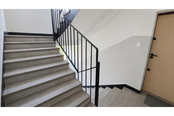 Warszawa, Praga-Południe, Ostrobramska, 2 pokoje,  36,31 m&sup2;,  balkon , łazienka z oknem, do remontu, Groch&oacute;w