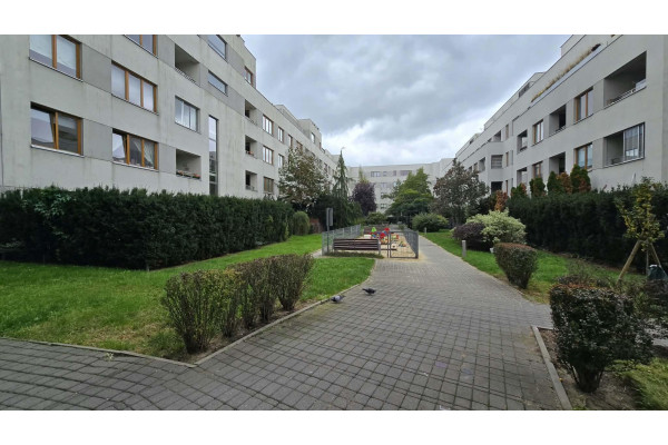 Warszawa, Wilan&oacute;w, ks. Prymasa Augusta Hlonda, Ostoja Wilan&oacute;w, 2 pokoje, wsch&oacute;d, zach&oacute;d, loggia, prywatny park